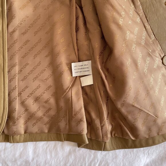 Vintage 90s Jones New York Leather Jacket - Picture 5 of 8